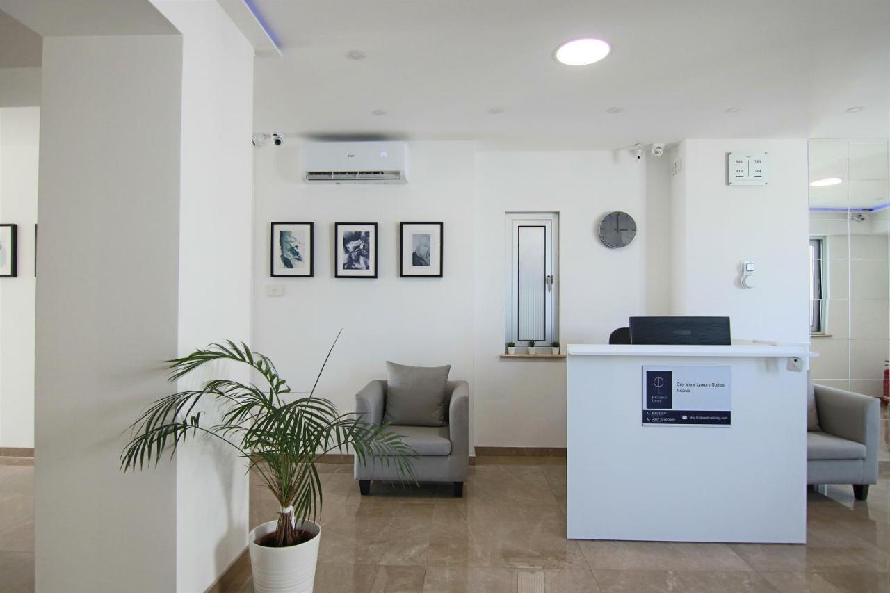 Phaedrus Living: Luxury Suite Nicosia 505 Exterior photo
